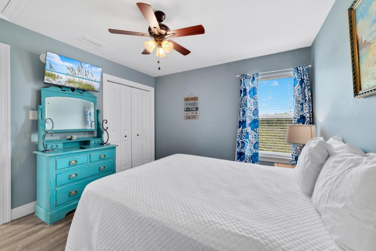 Walk To Beach, Secluded, Gazebo With Grill, 1gig Wifi, Washer And Dryer, Games Ferienhaus Gulf Shores